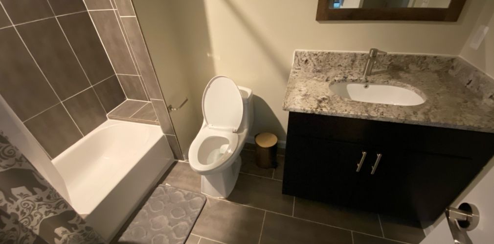 555D0195 103D 4E0B B13D E7D33D36418E